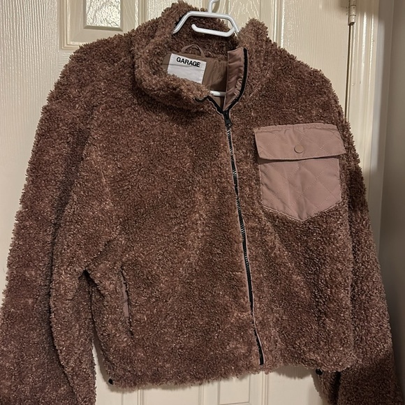 NWOT Garage Rose Tinted Brown Fuzz Cropped Jacket Zip-Up - Picture 2 of 3